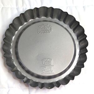 Ekco Baker's Secret Duncan Hines Tiara Desserts Tart Pie Cake Plate